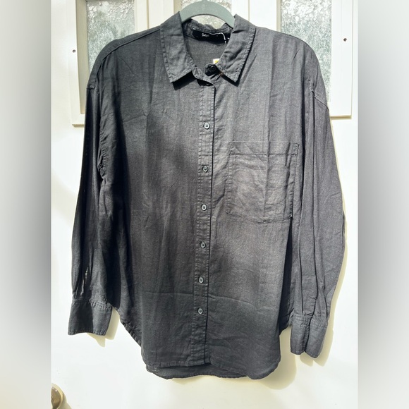 Sportsgirl Tops - Sportsgirl Black top S/6